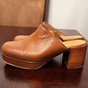 Intentionally blank clogs